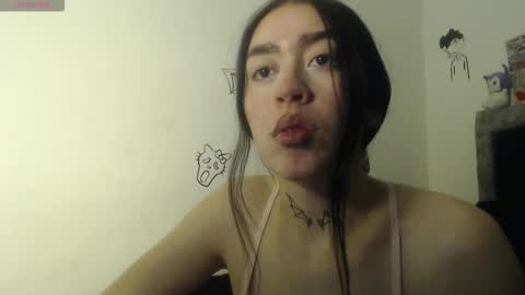 Snapshot of julieta_de_los_angeles chatting on February 2026 09:57:02 PM Julieta online show from February 2026 09:57:02 PM