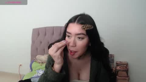 Snapshot of julieta_de_los_angeles chatting on March 2026 11:04:01 PM Julieta online show from March 2026 11:04:01 PM