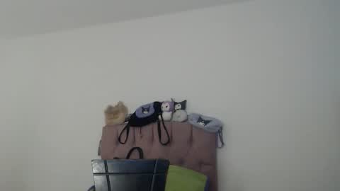 Snapshot of julieta_de_los_angeles chatting on April 2026 11:13:02 PM Julieta online show from April 2026 11:13:02 PM