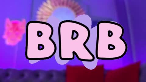 Snapshot of julieta_russell chatting on December 2024 02:43:02 PM Julieta online show from December 2024 02:43:02 PM