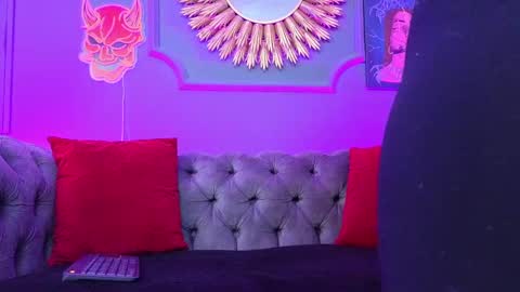 Snapshot of julieta_russell chatting on January 2025 11:54:01 AM Julieta online show from January 2025 11:54:01 AM