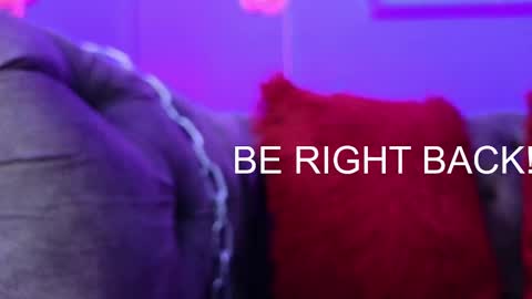 Snapshot of julieta_russell chatting on February 2025 03:06:01 PM Julieta online show from February 2025 03:06:01 PM