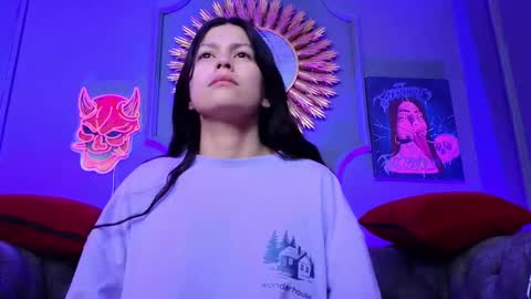 Snapshot of julieta_russell chatting on March 2025 11:38:02 AM Julieta online show from March 2025 11:38:02 AM