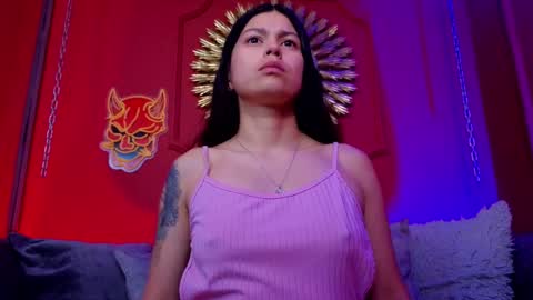 Snapshot of julieta_russell chatting on September 2025 12:10:02 PM Julieta online show from September 2025 12:10:02 PM