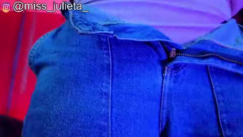  Julieta  online show from July 2026 12:19:01 PM