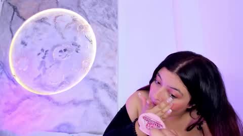 julietakane online show from March 2026 04:18:01 AM