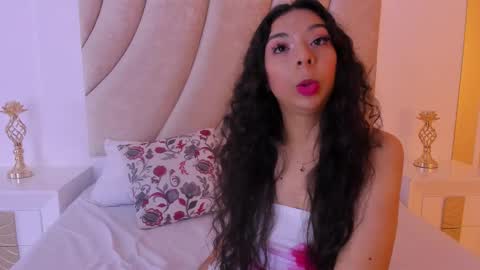 Juli online show from February 2026 03:08:01 PM