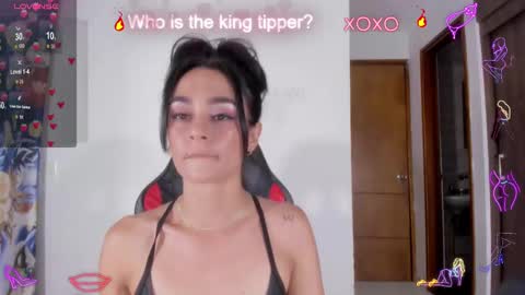 Snapshot of julietaserafelle chatting on January 2025 05:50:02 AM serafelle online show from January 2025 05:50:02 AM