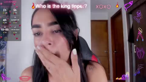 Snapshot of julietaserafelle chatting on March 2025 01:04:02 AM serafelle online show from March 2025 01:04:02 AM