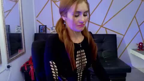 Snapshot of julietathdicapri chatting on January 2026 09:18:01 PM JULIANA online show from January 2026 09:18:01 PM