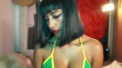 julietawinona online show from May 2026 03:39:02 PM