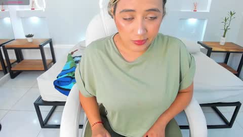 Julietha online show from January 2025 02:01:01 AM