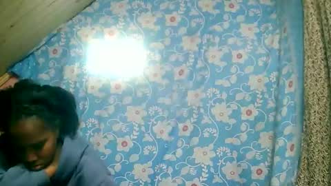 juliette9794 online show from September 2025 05:44:02 AM