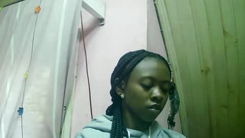 juliette9794 online show from October 2025 10:35:01 AM