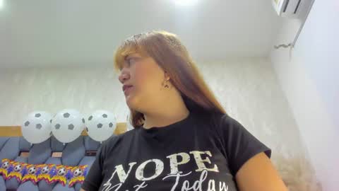 Snapshot of juliette_pretty_ chatting on July 2026 07:13:01 PM juliette_pretty_ online show from July 2026 07:13:01 PM