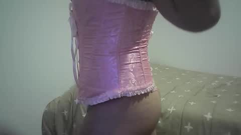 juligurlygirly online show from January 2026 04:15:01 AM