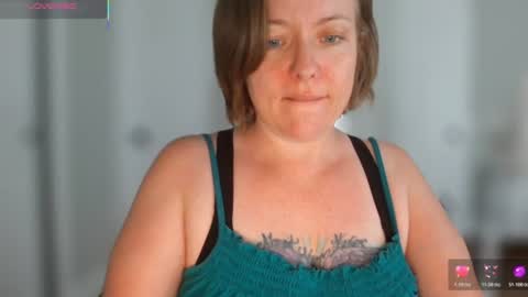 Juli Monroe online show from June 2026 05:00:01 PM