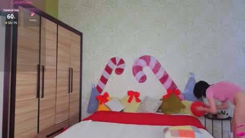 Snapshot of julissweet chatting on December 2025 08:09:01 AM Asmodeus online show from December 2025 08:09:01 AM