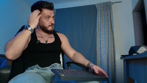 JULiUS   online show from December 2024 11:17:02 PM