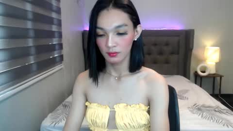 jullian online show from February 2025 06:31:01 AM