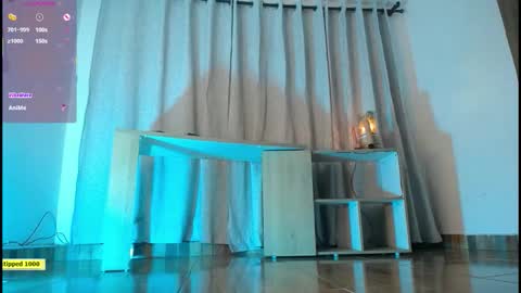 jullian online show from October 2025 02:09:02 AM