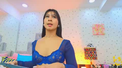 Julieta Reyes   online show from September 2025 12:54:02 PM