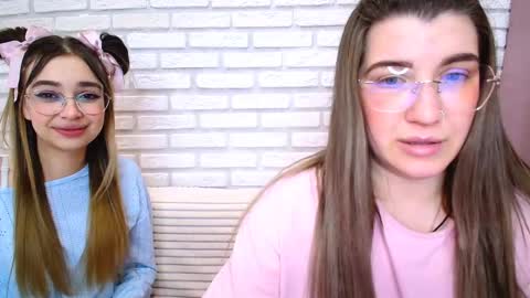 Snapshot of jullymood chatting on February 2026 07:54:01 PM DoubleCherry online show from February 2026 07:54:01 PM