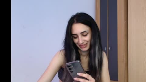 Julyana online show from May 2026 11:27:02 AM