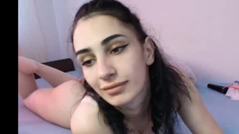 Julyana online show from May 2026 04:14:02 PM