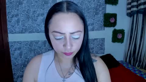 juliana online show from February 2025 10:21:01 PM