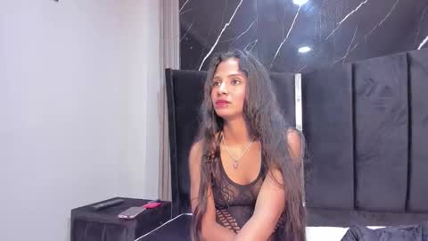 juna_hyl online show from February 2026 02:11:01 AM