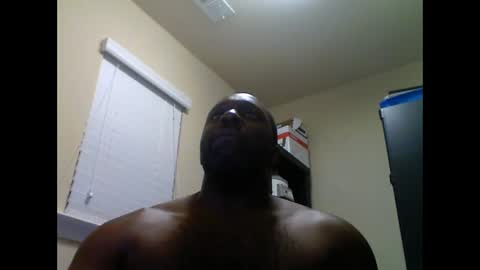 Snapshot of junbug8812 chatting on December 2024 07:24:02 AM junbug8812 online show from December 2024 07:24:02 AM