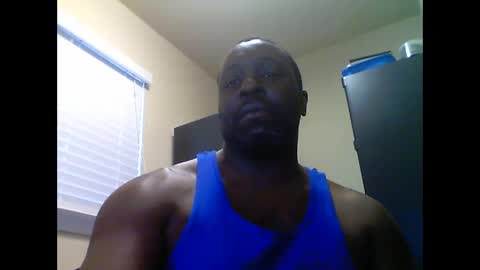 Snapshot of junbug8812 chatting on January 2025 02:13:01 PM junbug8812 online show from January 2025 02:13:01 PM