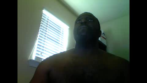 Snapshot of junbug8812 chatting on January 2025 02:13:01 PM junbug8812 online show from January 2025 02:13:01 PM