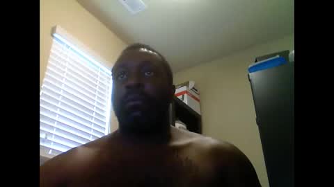 Snapshot of junbug8812 chatting on December 2025 02:04:02 PM junbug8812 online show from December 2025 02:04:02 PM