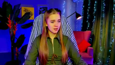 Snapshot of junewoods chatting on February 2026 07:45:01 AM junewoods online show from February 2026 07:45:01 AM