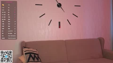 Snapshot of juniebogany chatting on October 2025 06:21:01 AM Bella online show from October 2025 06:21:01 AM