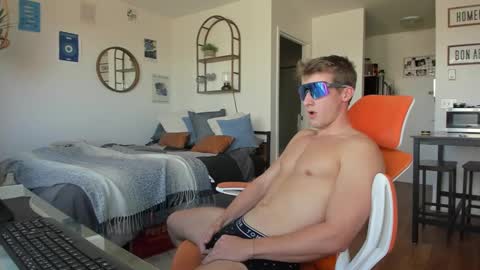 Snapshot of juniormadison69 chatting on September 2025 06:13:02 PM Junior Madison online show from September 2025 06:13:02 PM