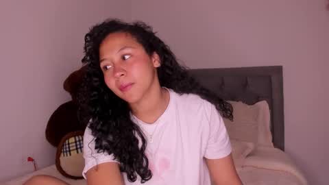 Snapshot of juphiteer chatting on December 2025 12:55:01 PM viviana sasha online show from December 2025 12:55:01 PM