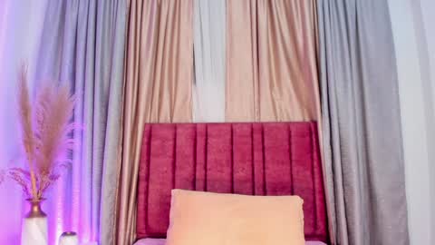 Jupiter Fox online show from February 2025 01:11:01 AM