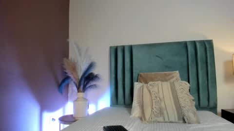 Jupiter Fox online show from March 2026 12:26:01 AM