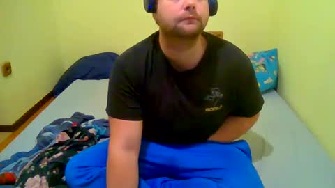 Snapshot of juriboo1510 chatting on December 2024 08:23:02 AM juriboo1510 online show from December 2024 08:23:02 AM