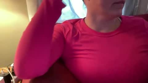 Snapshot of just4you101 chatting on November 2025 09:03:02 PM Flirty influncer online show from November 2025 09:03:02 PM