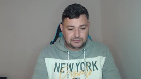 Alex online show from November 2025 11:21:01 AM