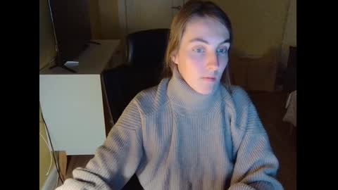 Snapshot of just_be_here chatting on September 2025 08:25:01 PM Dary online show from September 2025 08:25:01 PM