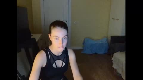 Snapshot of just_be_here chatting on October 2025 09:15:01 PM Dary online show from October 2025 09:15:01 PM