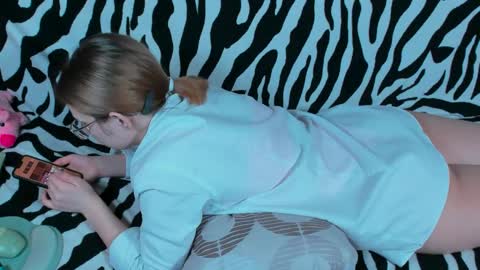 Nika and Mark online show from March 2025 03:35:02 AM