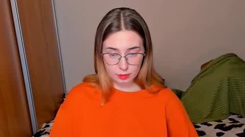 Nika and Mark online show from September 2025 09:38:01 PM