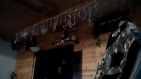 just_hangin_around online show from October 2025 03:53:01 PM