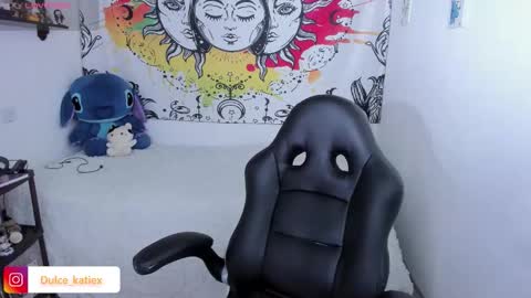 Sofia online show from February 2026 06:58:01 PM